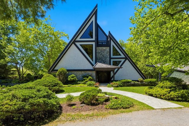 1285 Kirkwall Road, Hamilton