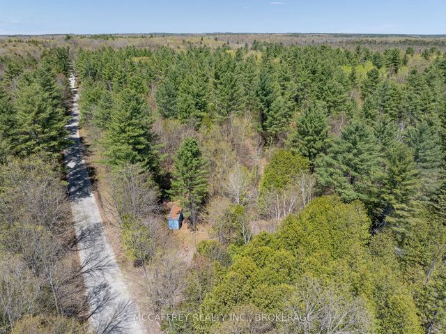 1088 Kashwakamak Lake Road, Frontenac