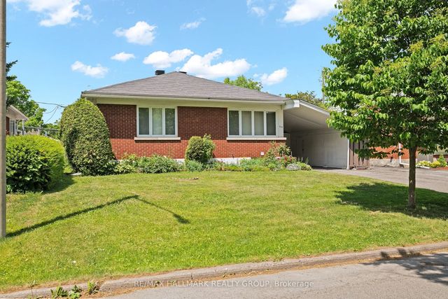 839 Weston Drive, Elmvale Acres and Area
