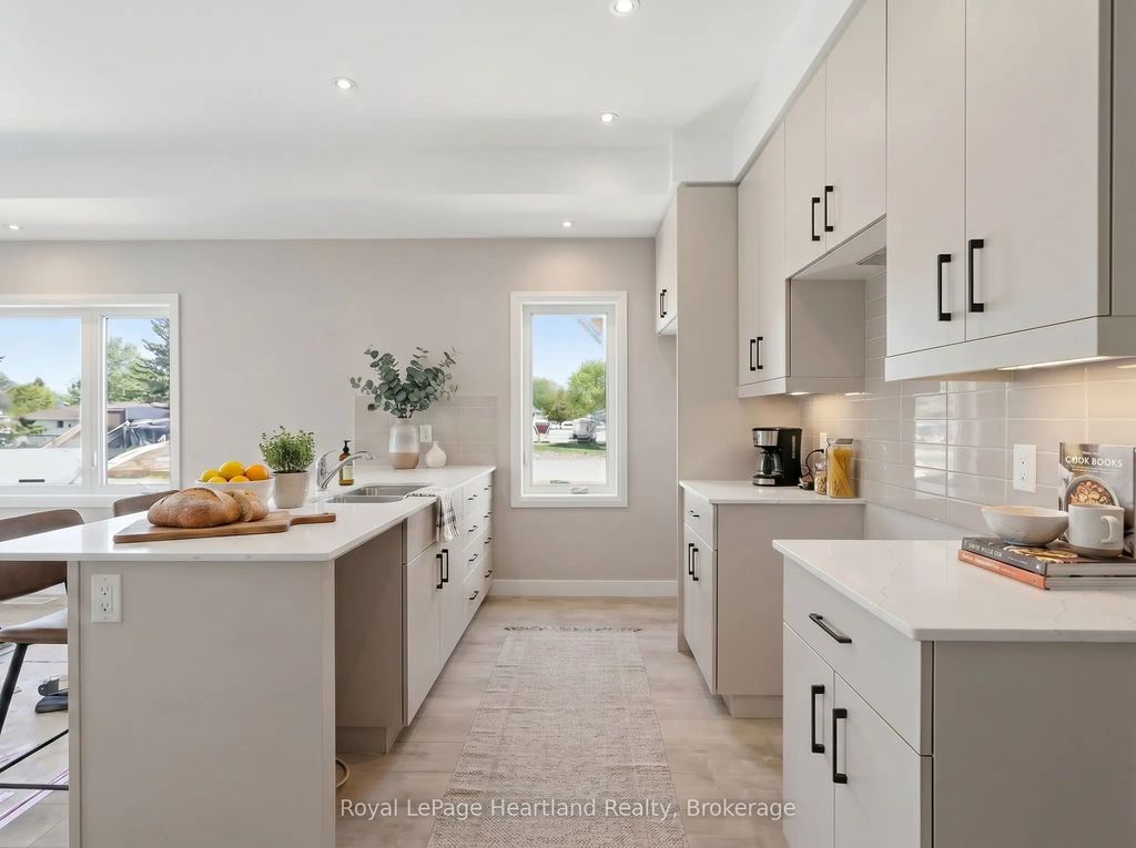 15 Cassidy Street 8, South Bruce