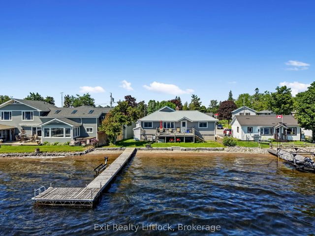 23 Manor Road, Kawartha Lakes