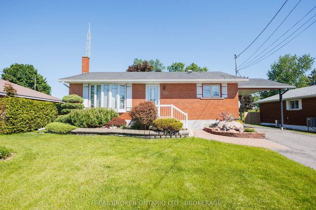 63 Kincardine Street W, North Glengarry