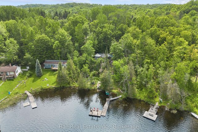 1021 Spencer's Trail, Highlands East