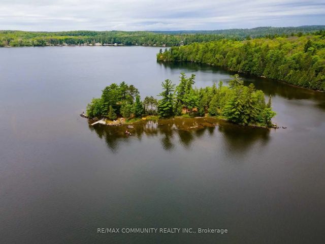 100 & 200 Marble Lake Road, Frontenac