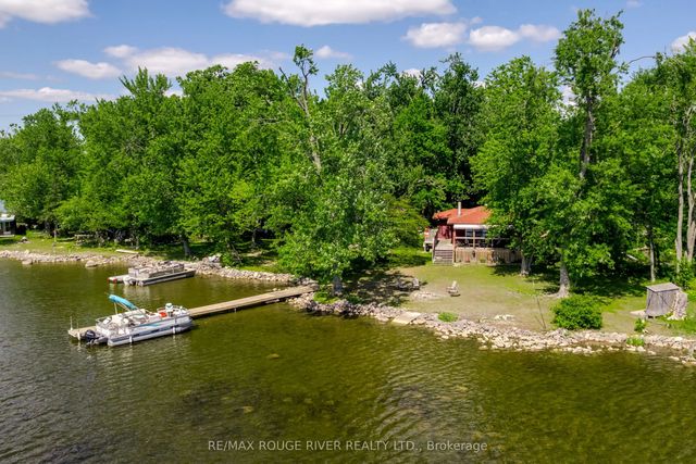 8 Huycke's Island, Trent Hills