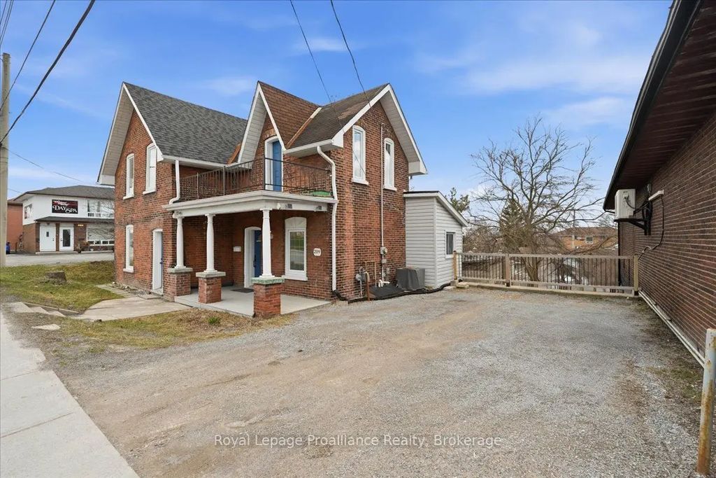 209 Dundas St. E., Street, Quinte West