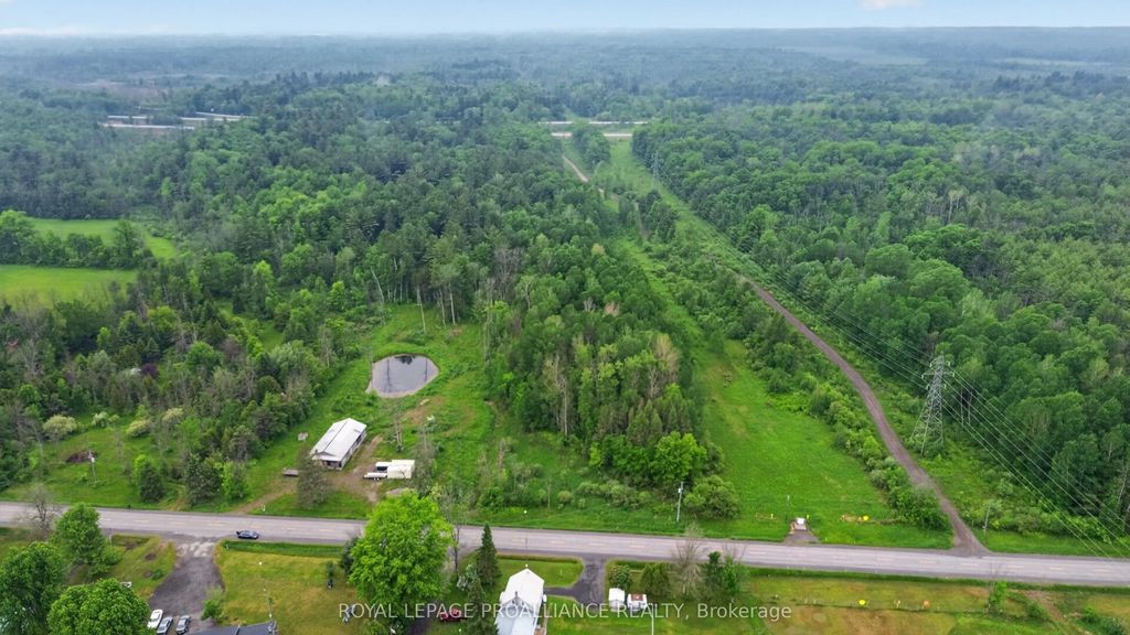 2102 County 44 Road, Edwardsburgh/Cardinal
