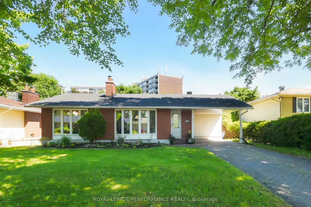 839 Nicholson Avenue, Billings Bridge - Riverside Park and Area