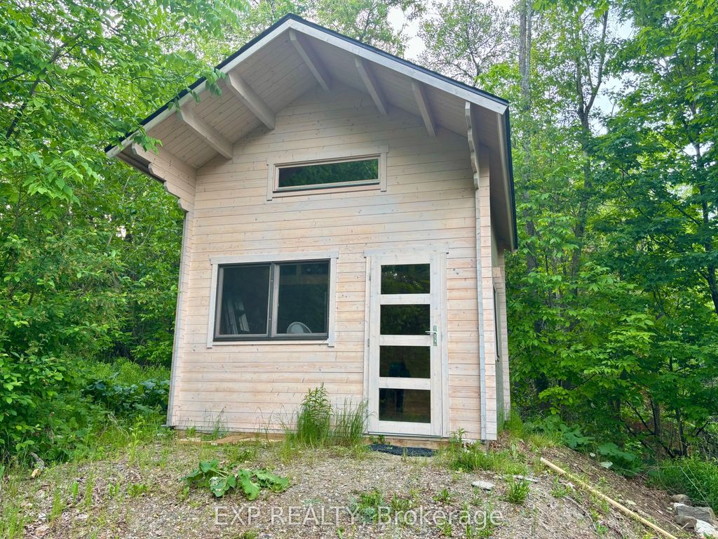 47 Arbor Vitae Road, Madawaska Valley
