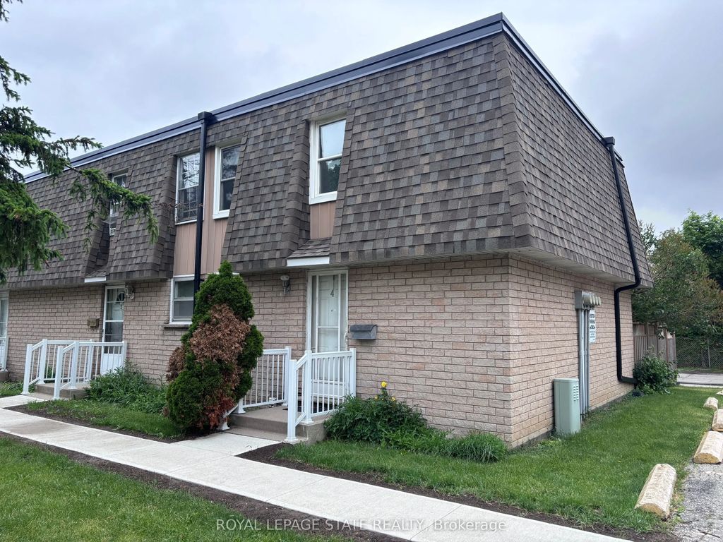 153 Limeridge Road W 4, Hamilton