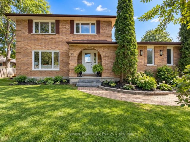 3 Cooke Court, Belleville