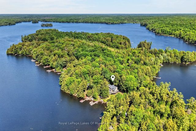206 Macbeth Island, Bracebridge