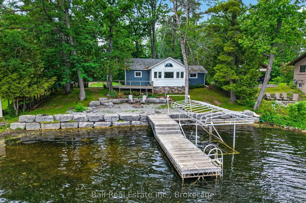 1832 - 1846 South Bay Shore Road E, Douro-Dummer