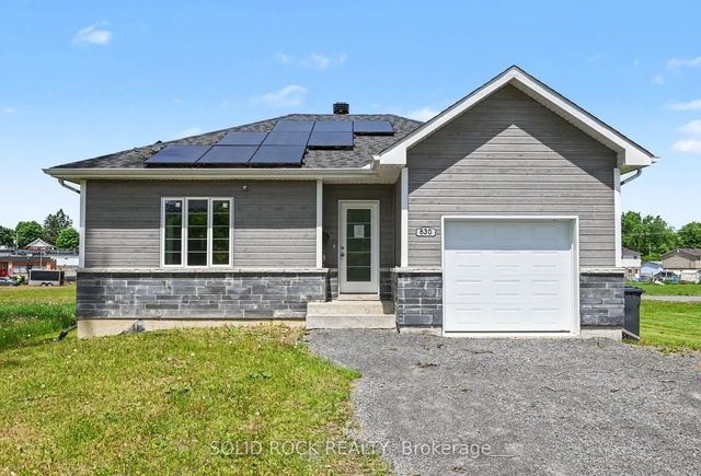830 Portelance Avenue, Hawkesbury