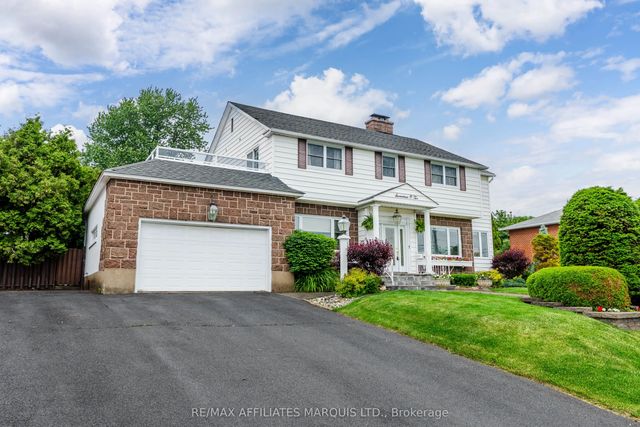 1702 Montreal Road, Cornwall