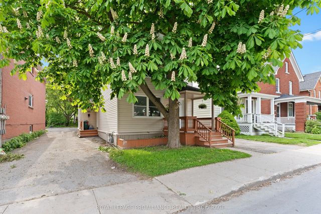 468-470 Victoria Street, Kingston