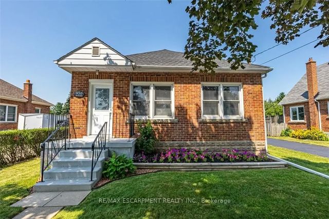 930 West 5th Street, Hamilton