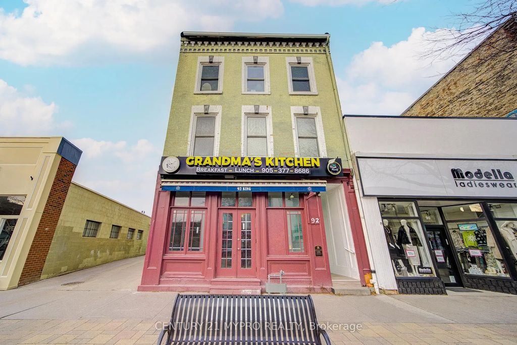 92 King Street W, Cobourg