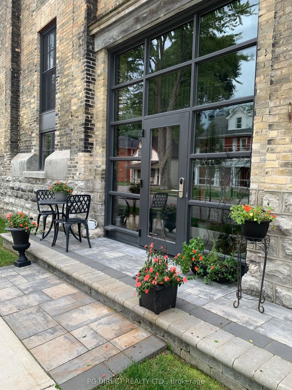 245 Downie Street 107, Stratford