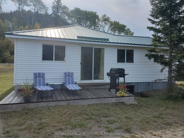 464 #11 Highway N/a, Greenstone
