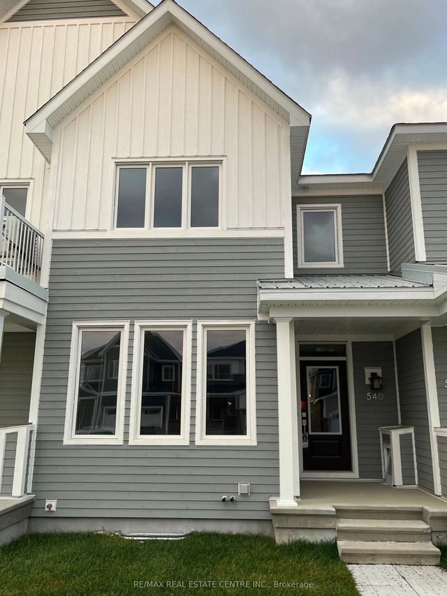 540 Oldenburg Avenue, Stittsville - Munster - Richmond