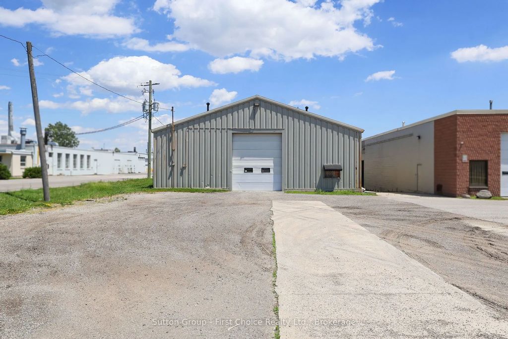 3330 White Oak Road Building B, London South