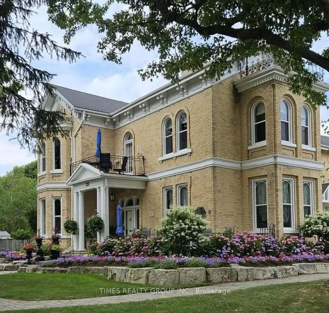 220 Hibernia Street, Stratford