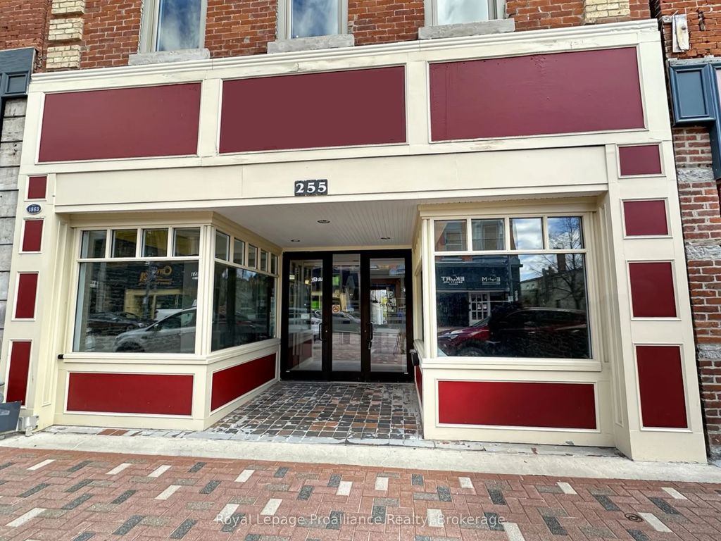 255 Front Street, Belleville