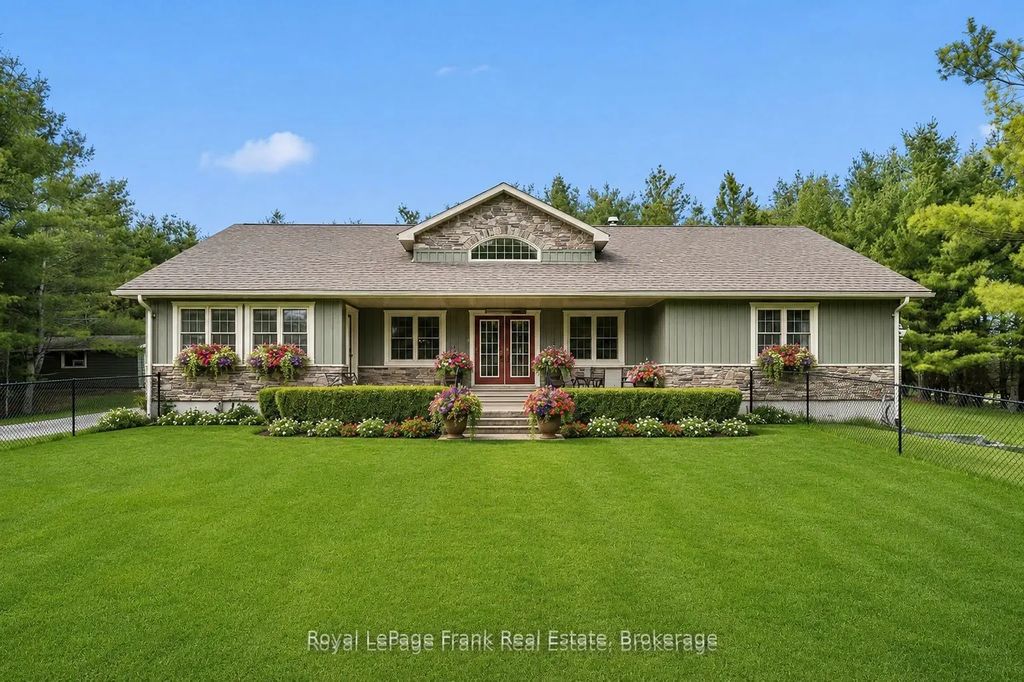 382 Lakehurst Circle Road, Trent Lakes
