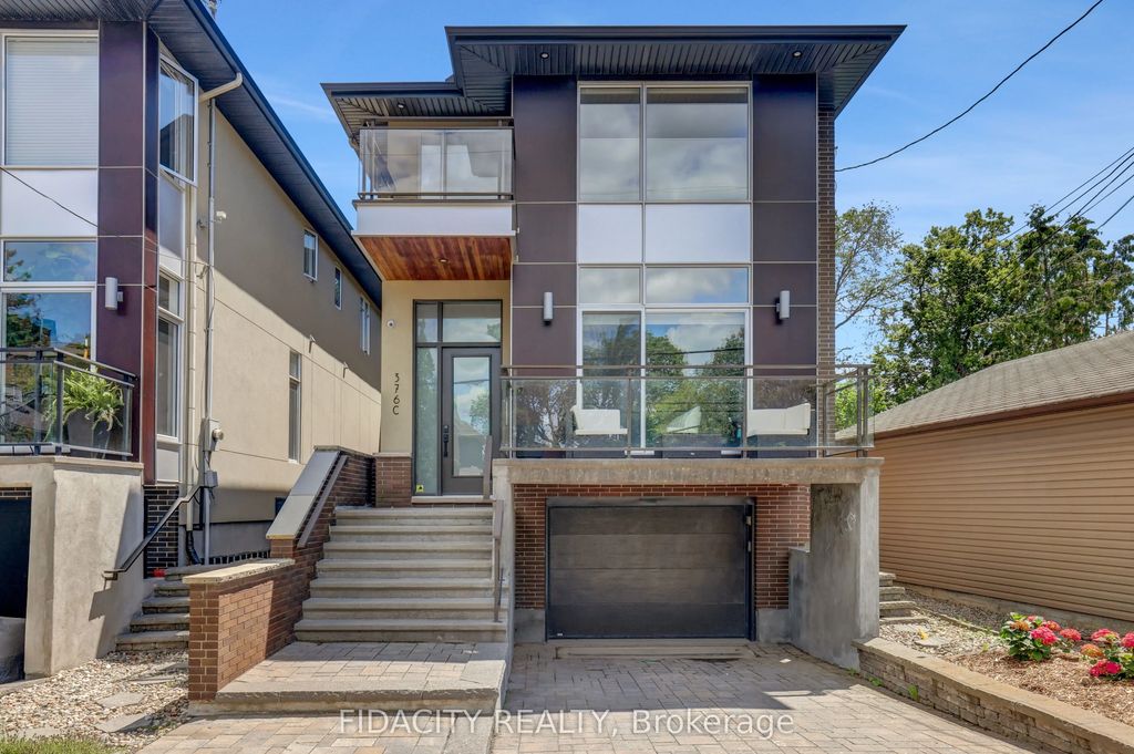 376 C Wilmont Avenue, Carlingwood - Westboro and Area