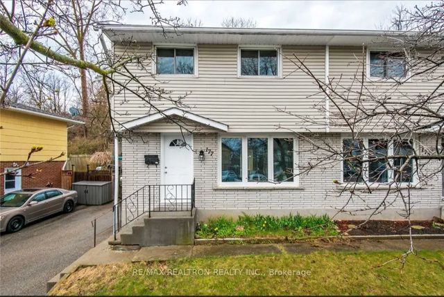 177 Woodside Avenue, Cambridge