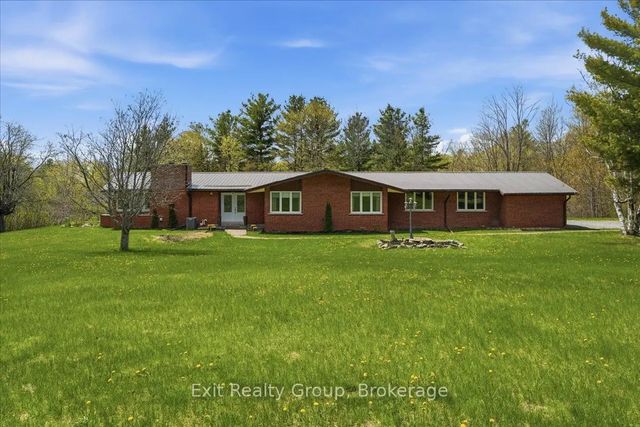 1001 Baptist Church Road, Quinte West