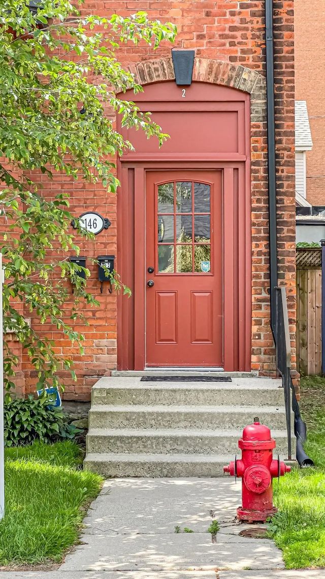 146 Forest Avenue, Hamilton