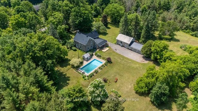 10095 Shaw Road, North Dundas