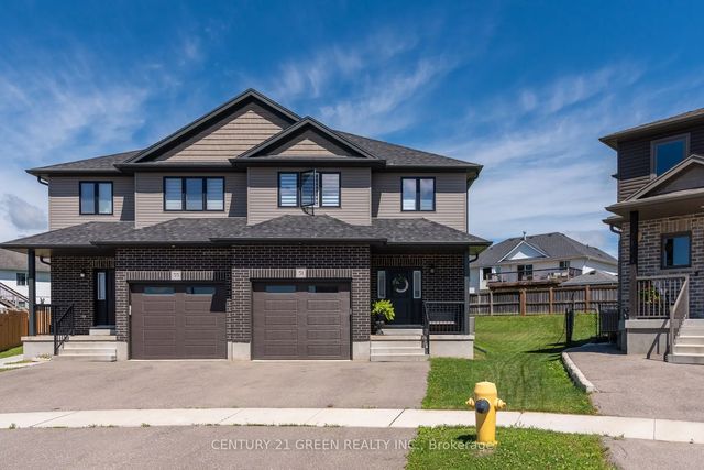 51 Crab Apple Court, Wellesley