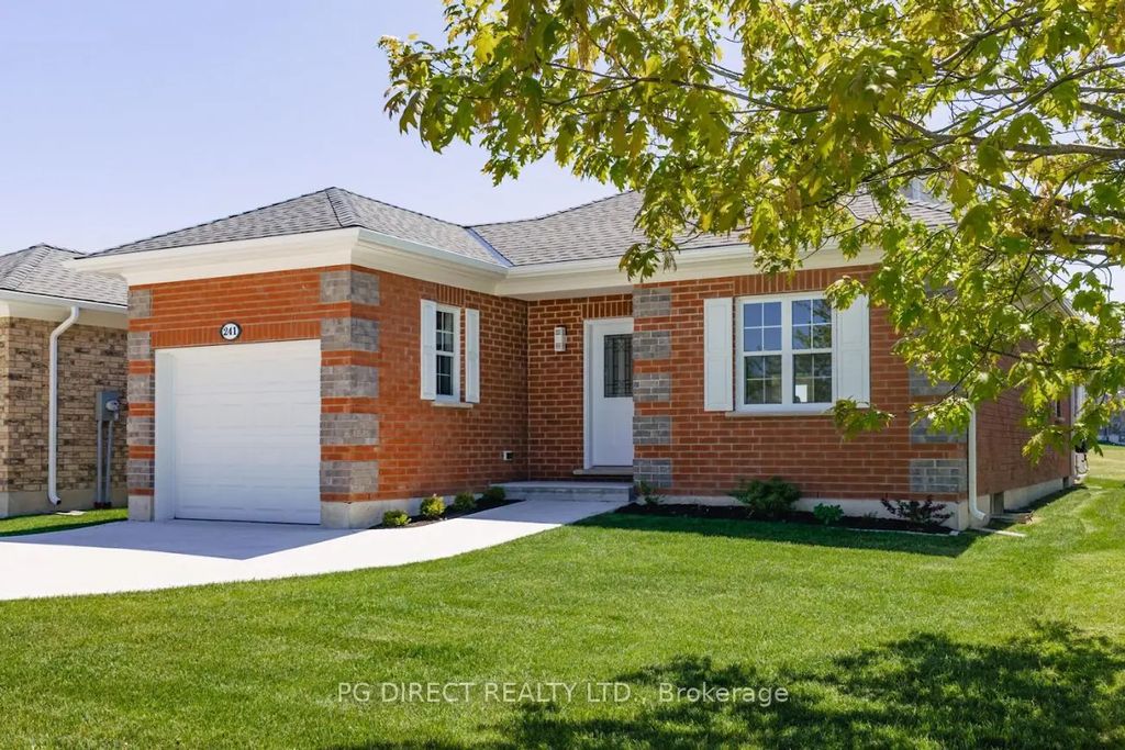 241 Bethune Crescent, Goderich