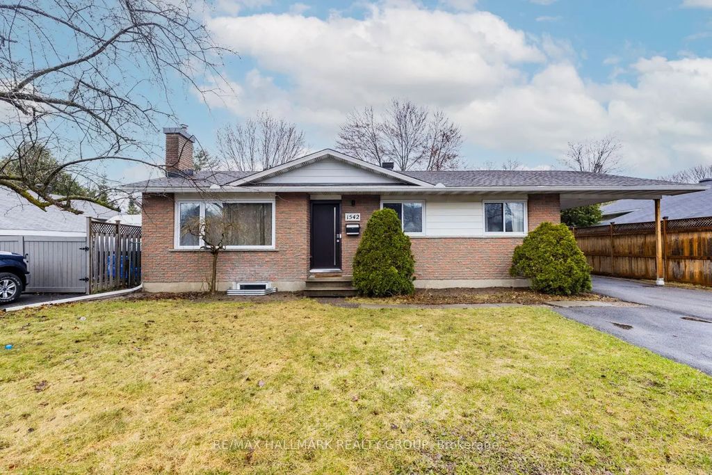 1542 St. Georges Street B, Orleans - Cumberland and Area