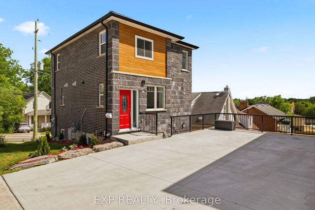 131 St George Street, Kitchener