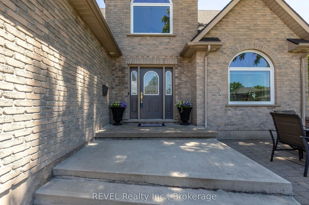 45 Westwood Drive, Port Colborne