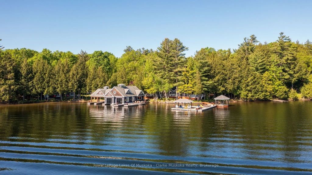 1118 Shamrock Road, Muskoka Lakes