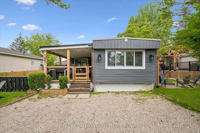 165 Cedar Crescent, Centre Wellington