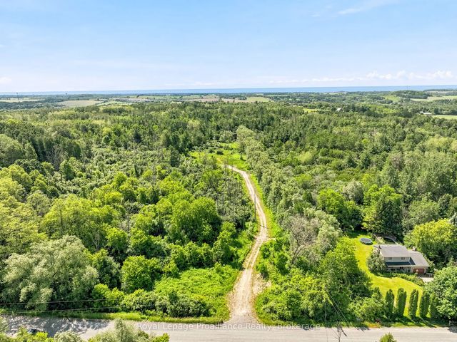 Bickle Hill Road, Hamilton Township