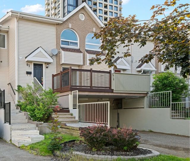 91 Thornbury Crescent, South of Baseline to Knoxdale
