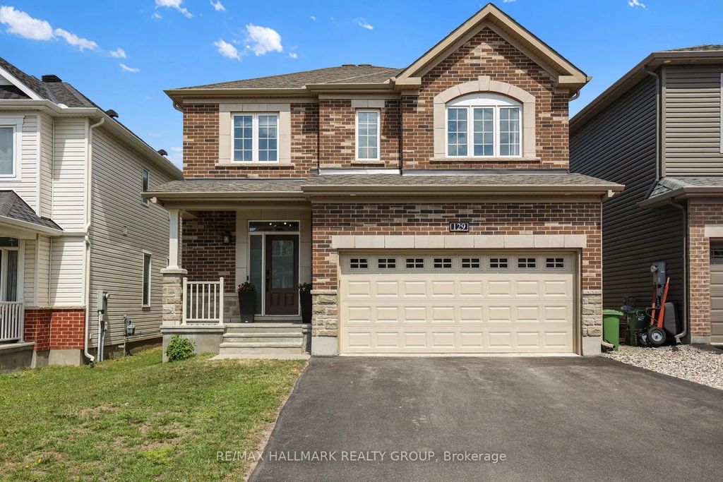 129 Robin Easey Avenue, Barrhaven