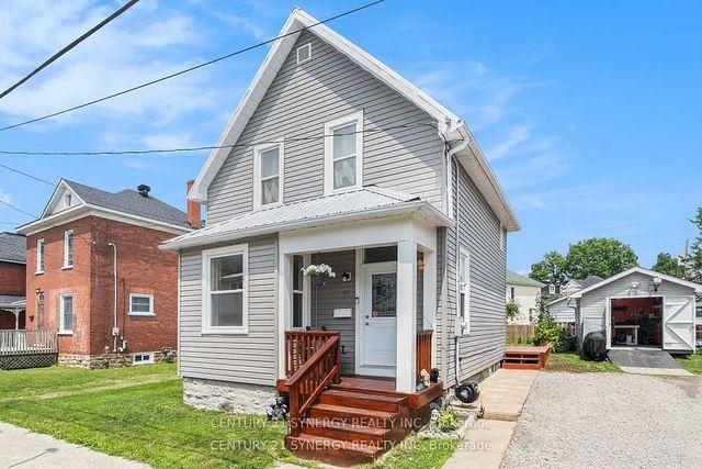 25 Kensington Avenue, Smiths Falls