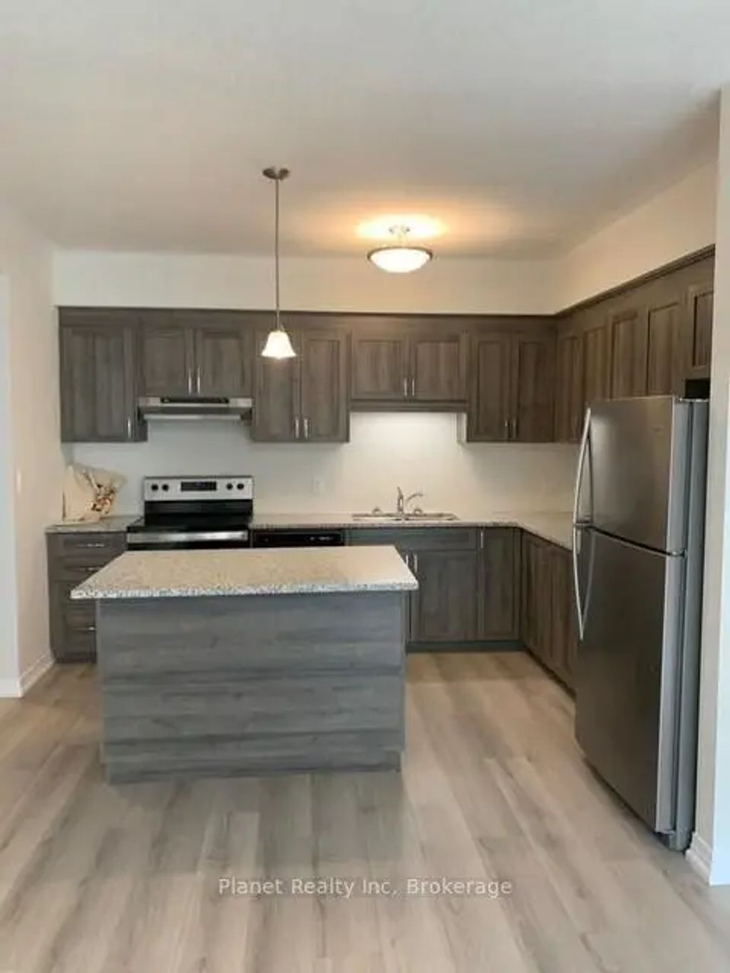 261 Woodbine Avenue 67, Kitchener