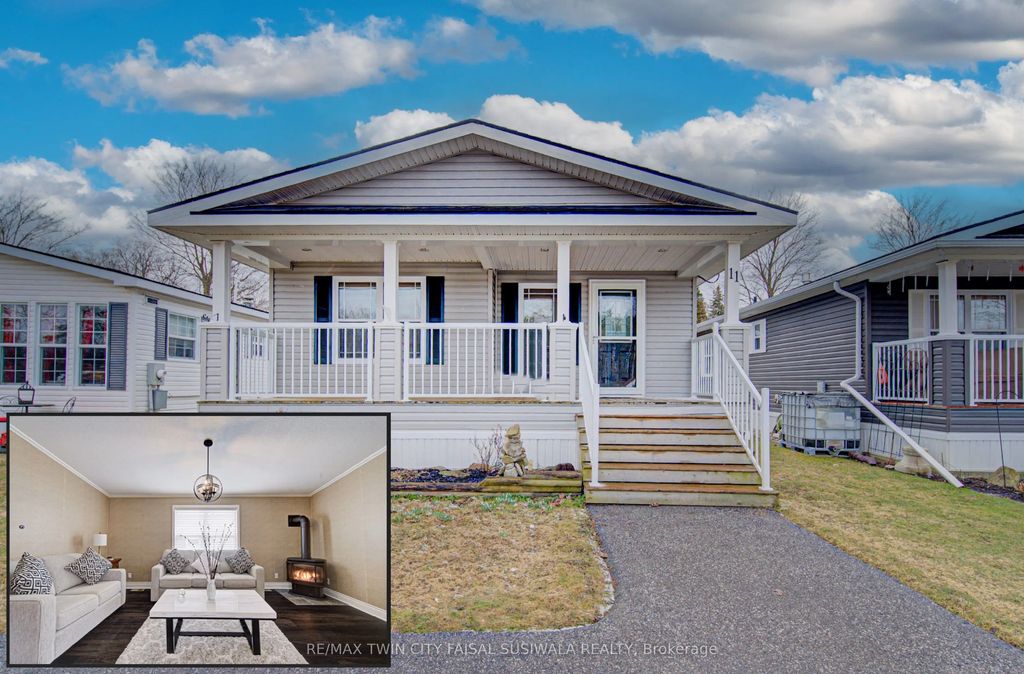 1429 Sheffield Road 11, Hamilton