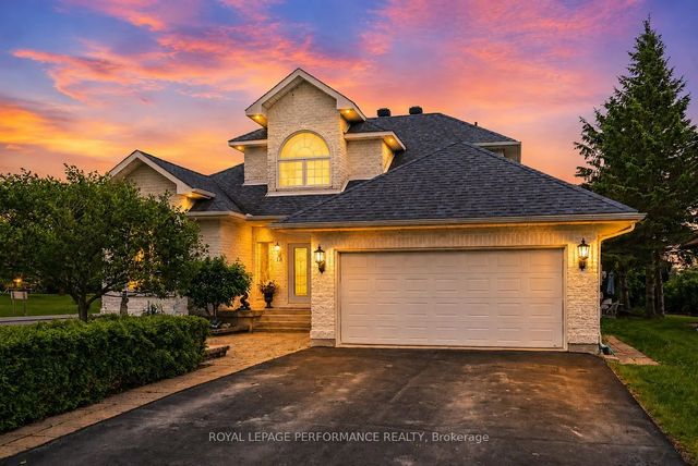 18 Chantine Drive, South Stormont