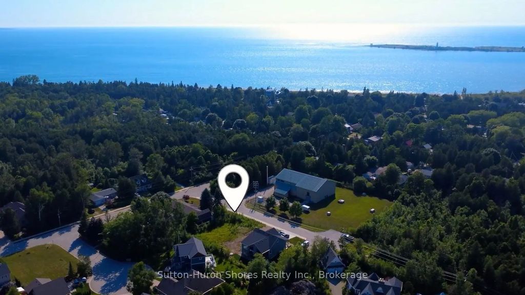 282 Grosvenor Street S, Saugeen Shores