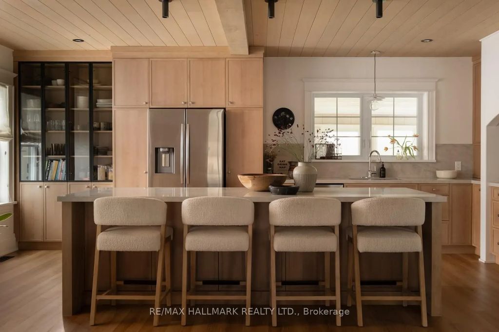 709 Old Milford Road, Prince Edward County
